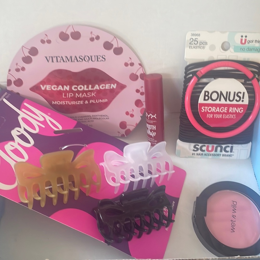 Brand new Beauty Bundle!